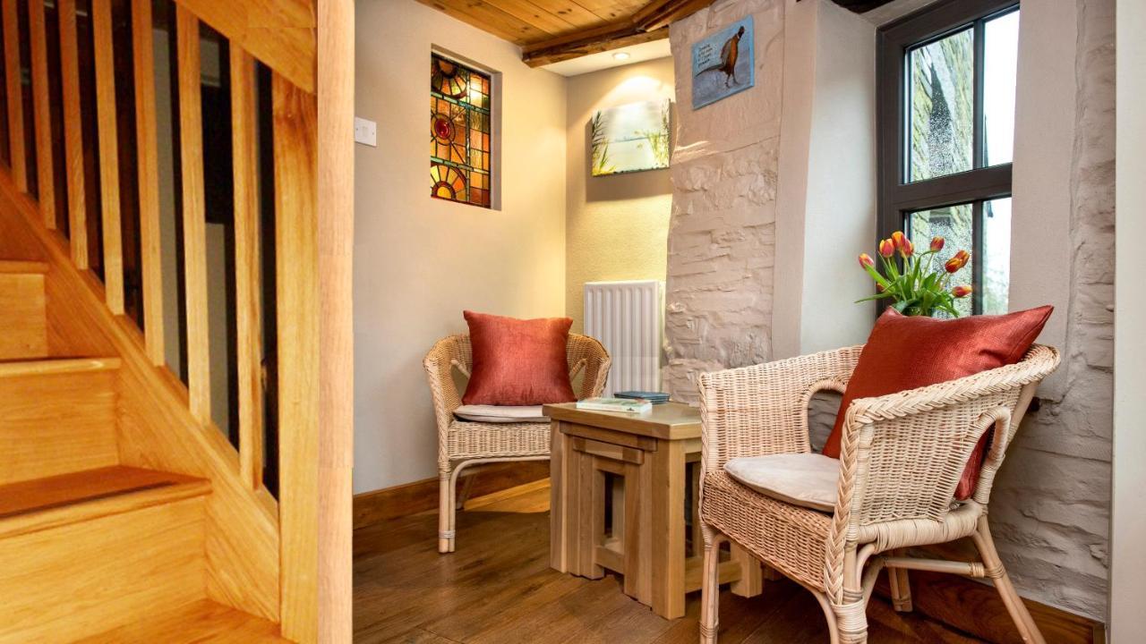 The White Cottage B&B Saint Teath Ngoại thất bức ảnh